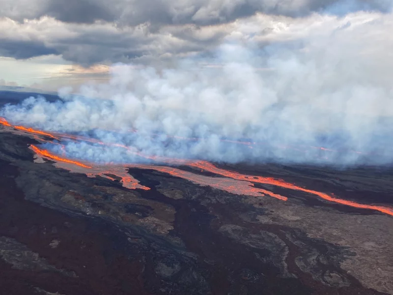 Mauna Loa, the world’s largest active volcano, erupts after 38 years of dormancy.