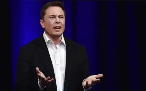 Elon Musk declares that he "will go to war" as Apple threatens to ban Twitter from the App Store.